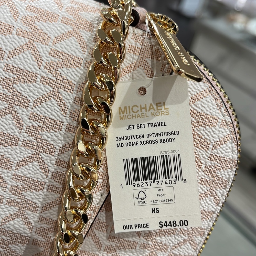 MICHAEL KORS Jet Set Medium Logo Dome Satchel Crossbody
Optic Whit/Rose Gold
NWT - Picture 9 of 16